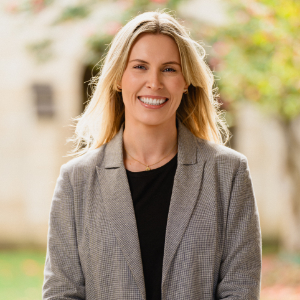 Portrait of Megan Lucas.